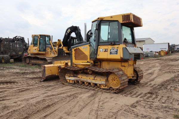 John Deere 450 Dozer 2