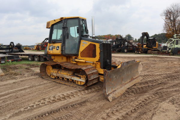 John Deere 450 Dozer 1